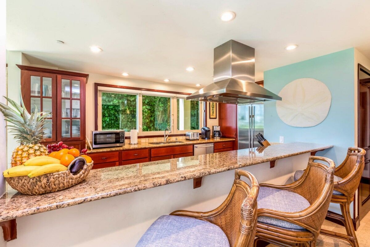 WaipouliBeachResortG101Kitchen Kauai Calls